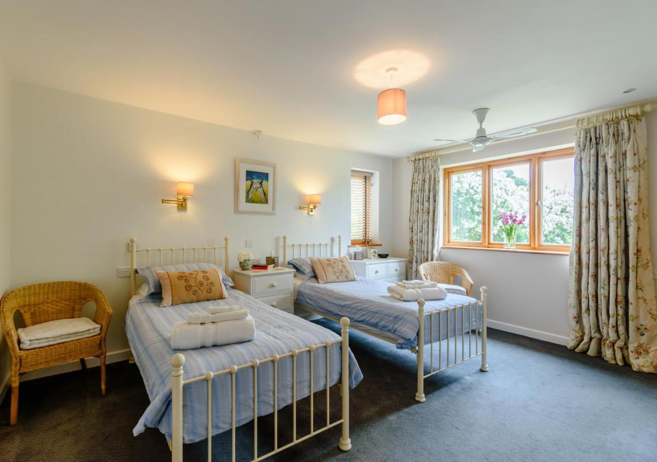 Brights Farm Lodge Bramfield  Dış mekan fotoğraf